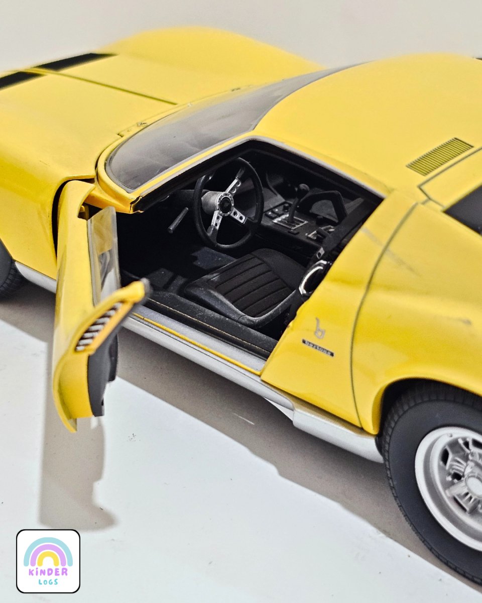 1:18 Welly Lamborghini Miura P400 SV - Yellow Color (Pre - Owned) - Kinder Logs