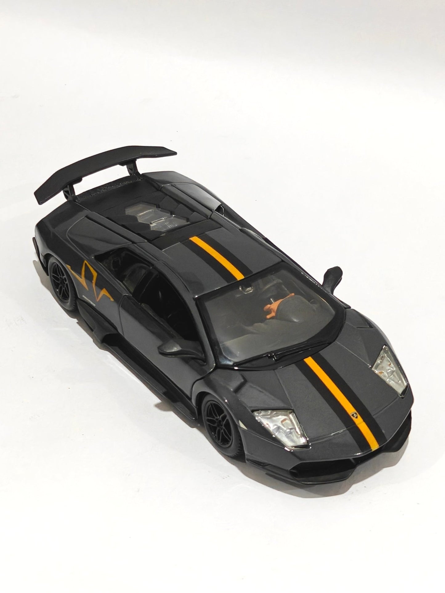 1:24 Bburago Lamborghini Murcielago LP670 - 4 SV (Pre - Owned) - Kinder Logs
