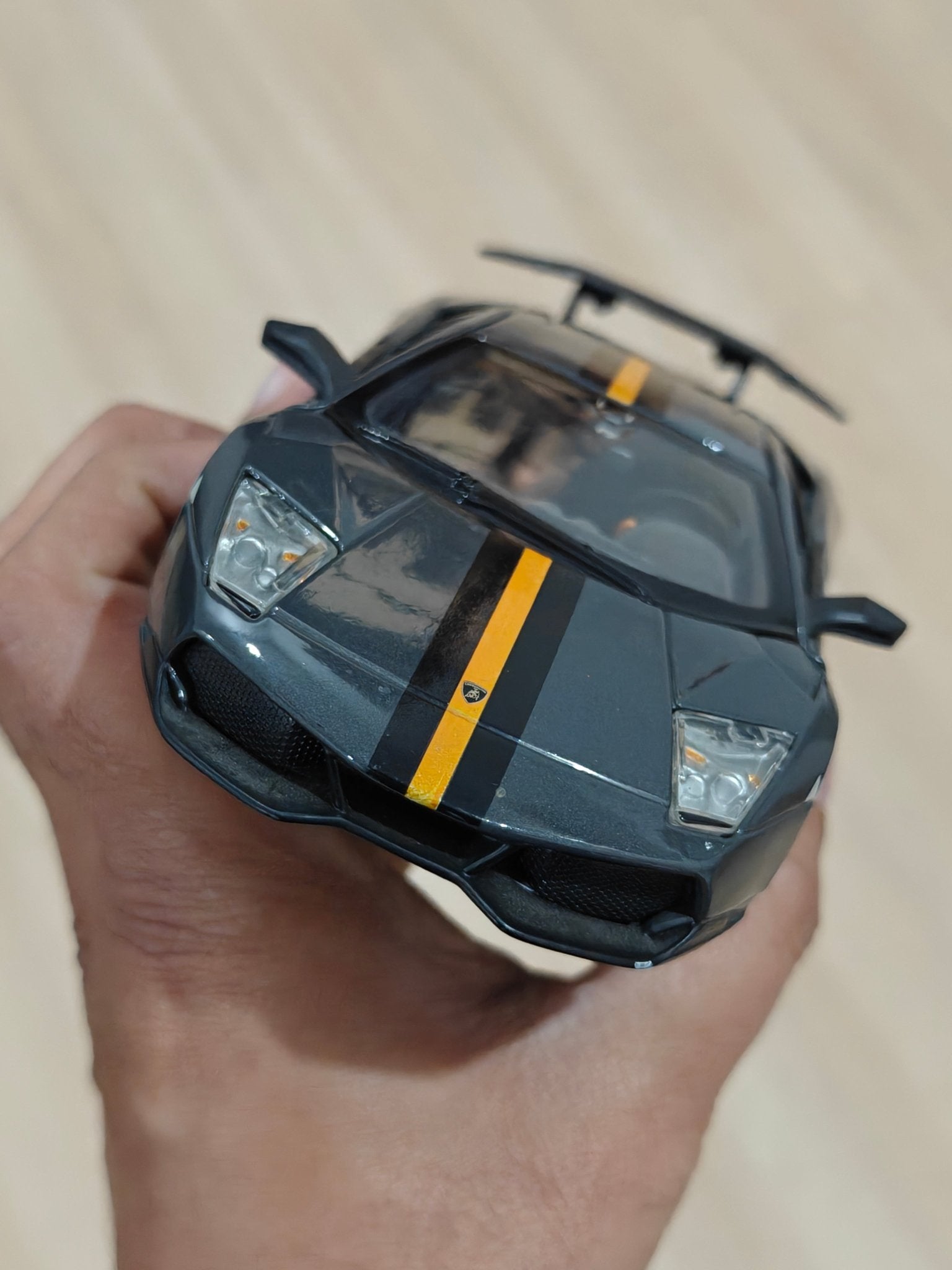 1:24 Bburago Lamborghini Murcielago LP670 - 4 SV (Pre - Owned) - Kinder Logs