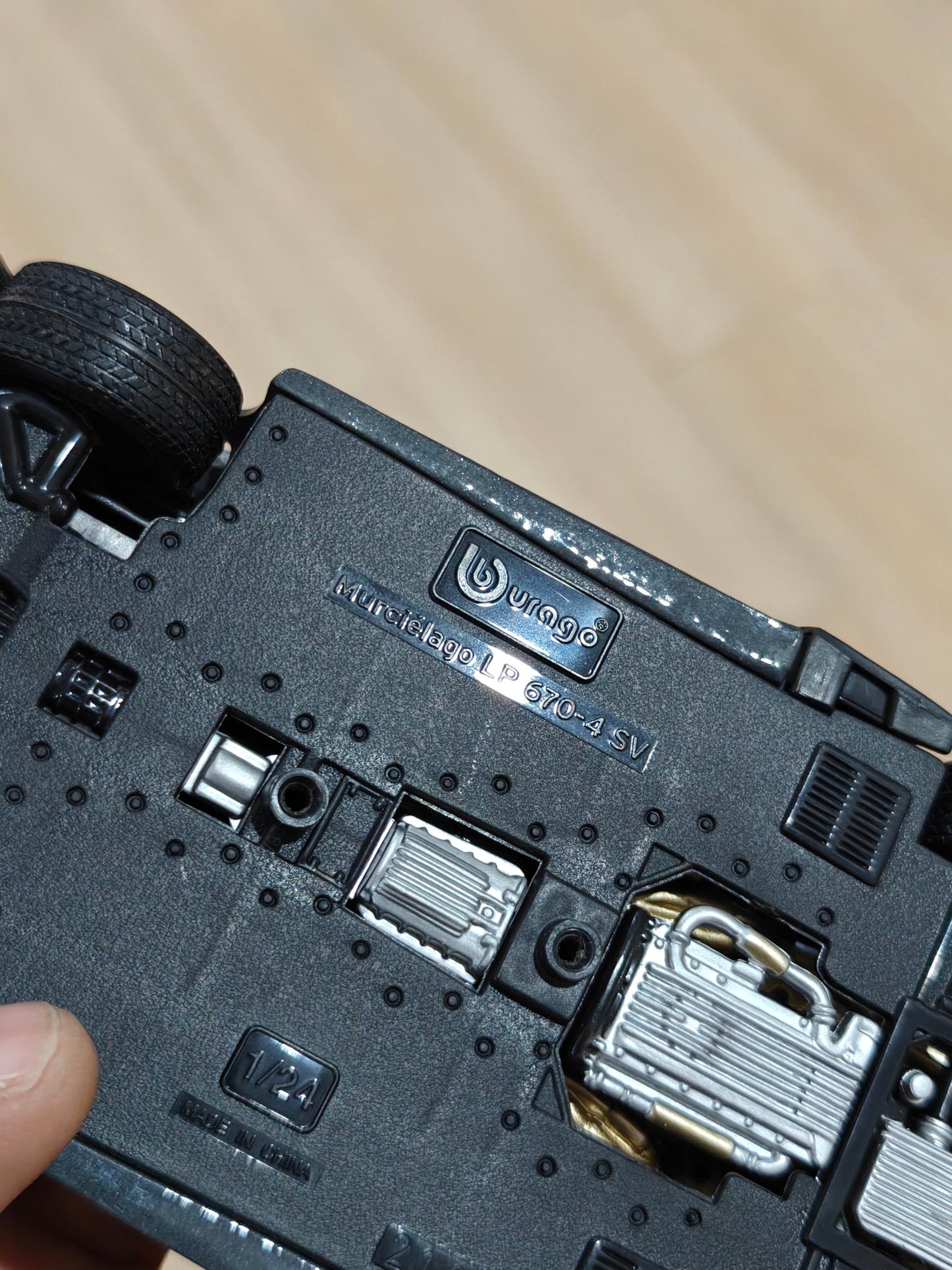 1:24 Bburago Lamborghini Murcielago LP670 - 4 SV (Pre - Owned) - Kinder Logs