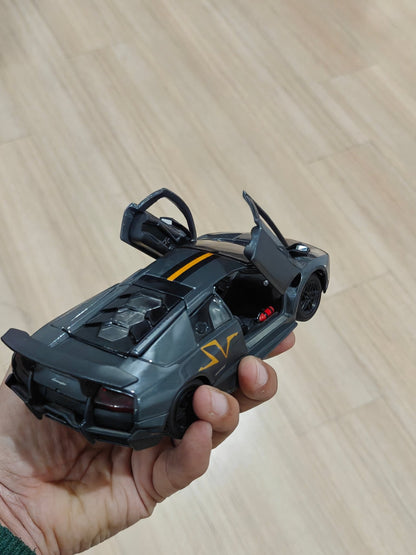 1:24 Bburago Lamborghini Murcielago LP670 - 4 SV (Pre - Owned) - Kinder Logs