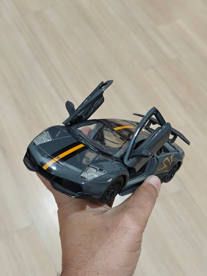 1:24 Bburago Lamborghini Murcielago LP670 - 4 SV (Pre - Owned) - Kinder Logs