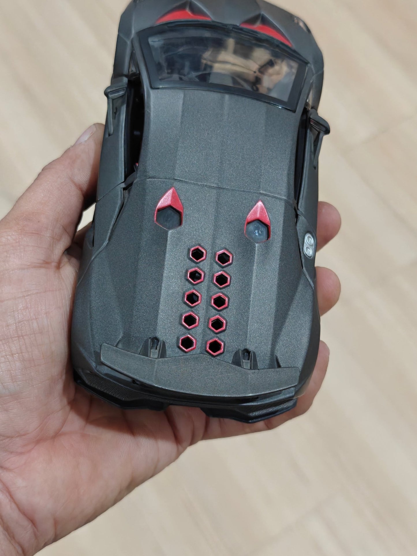 1:24 Bburago Lamborghini Sesto Elemento (Pre - Owned) - Kinder Logs