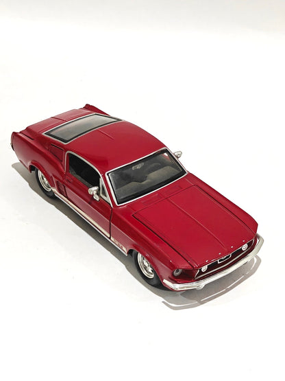 1:24 Maisto 1967 Ford Mustang GT (Pre - Owned) - Kinder Logs