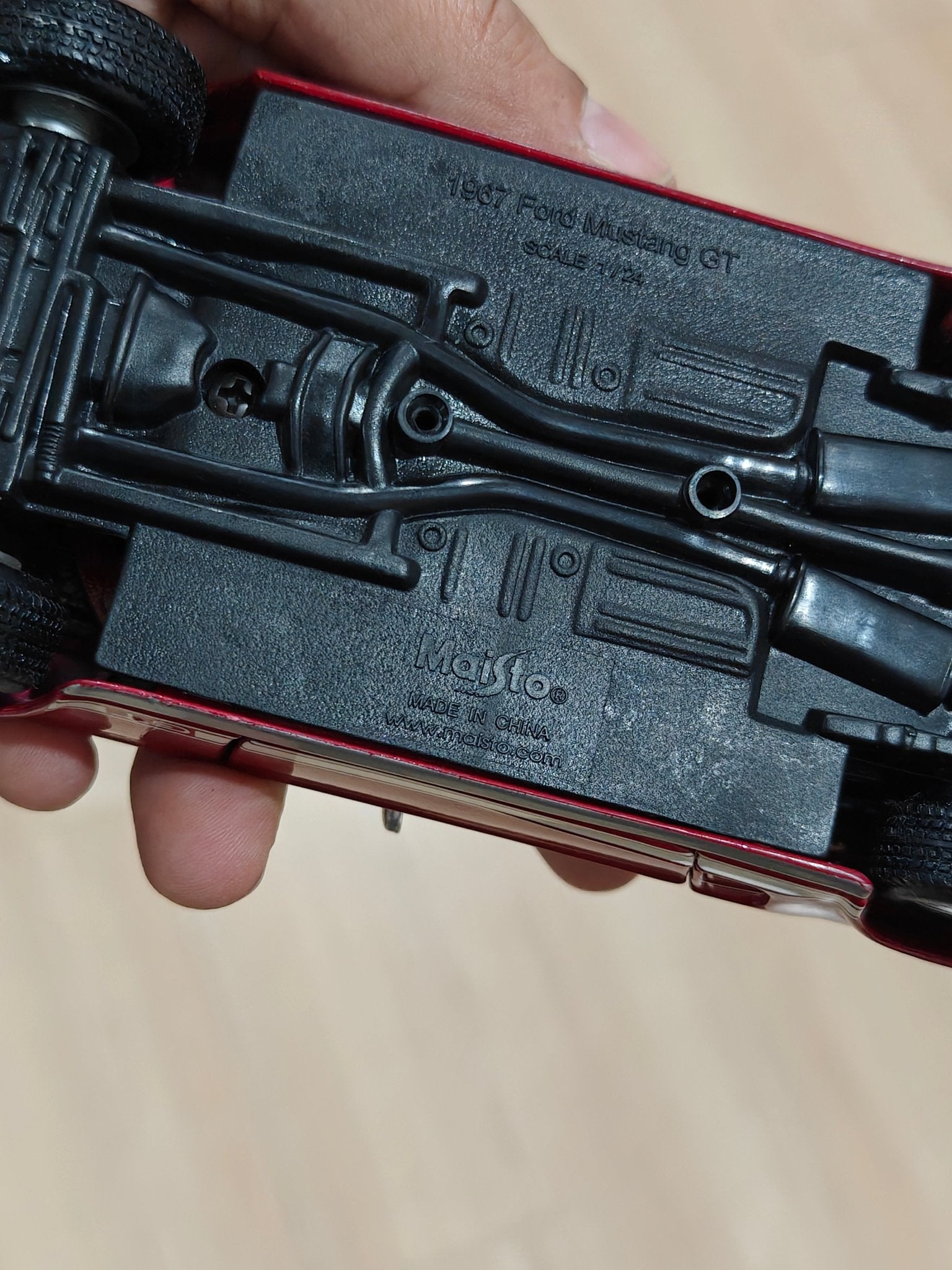 1:24 Maisto 1967 Ford Mustang GT (Pre - Owned) - Kinder Logs