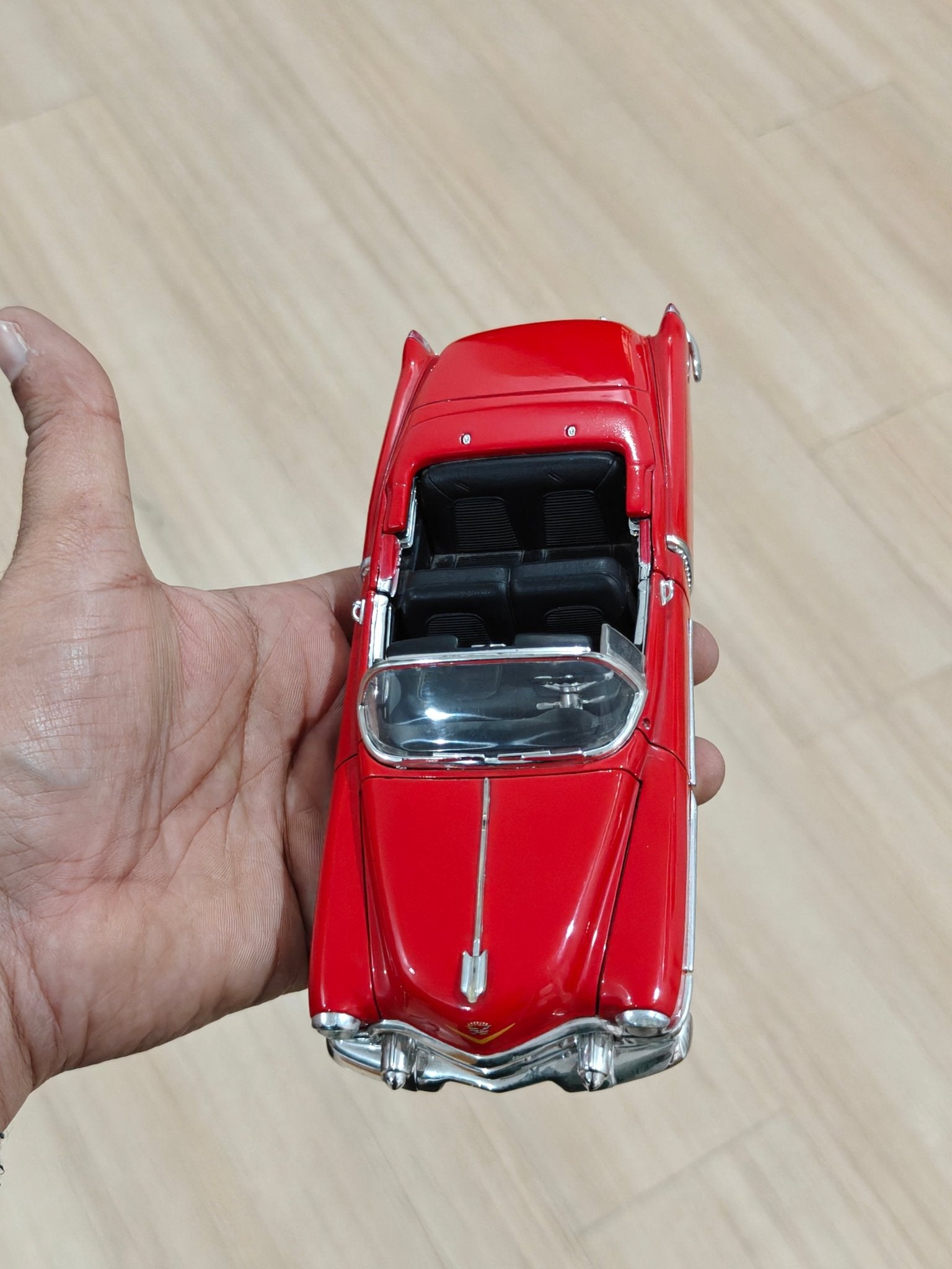 1:24 Welly 1953 Cadillac Eldorado (Pre - Owned) - Kinder Logs
