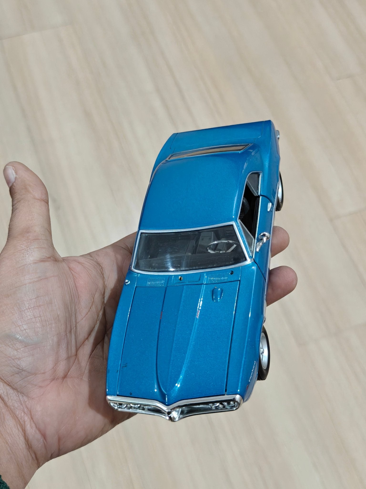 1:24 Welly 1967 Pontiac Firebird (Pre - Owned) - Kinder Logs