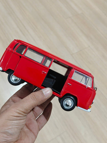 1:24 Welly 1972 Volkswagen Type 2 Bus (Pre - Owned) - Kinder Logs