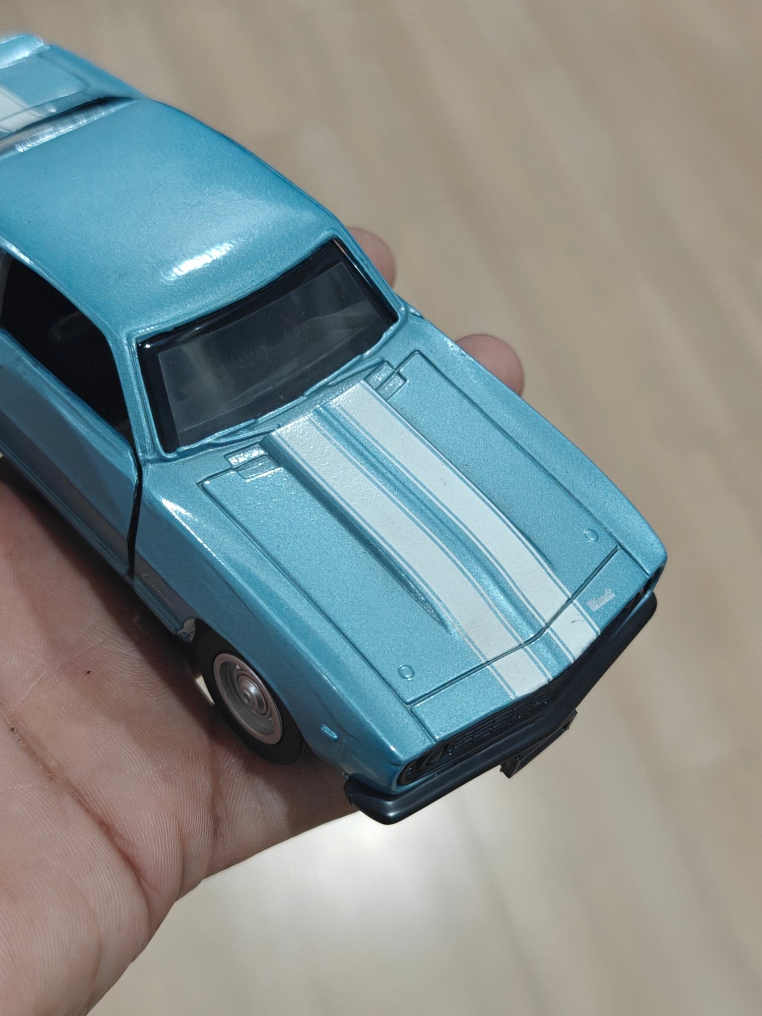 1:32 New - Ray 1969 Chevrolet Camaro Z28 (Pre - Owned) - Kinder Logs