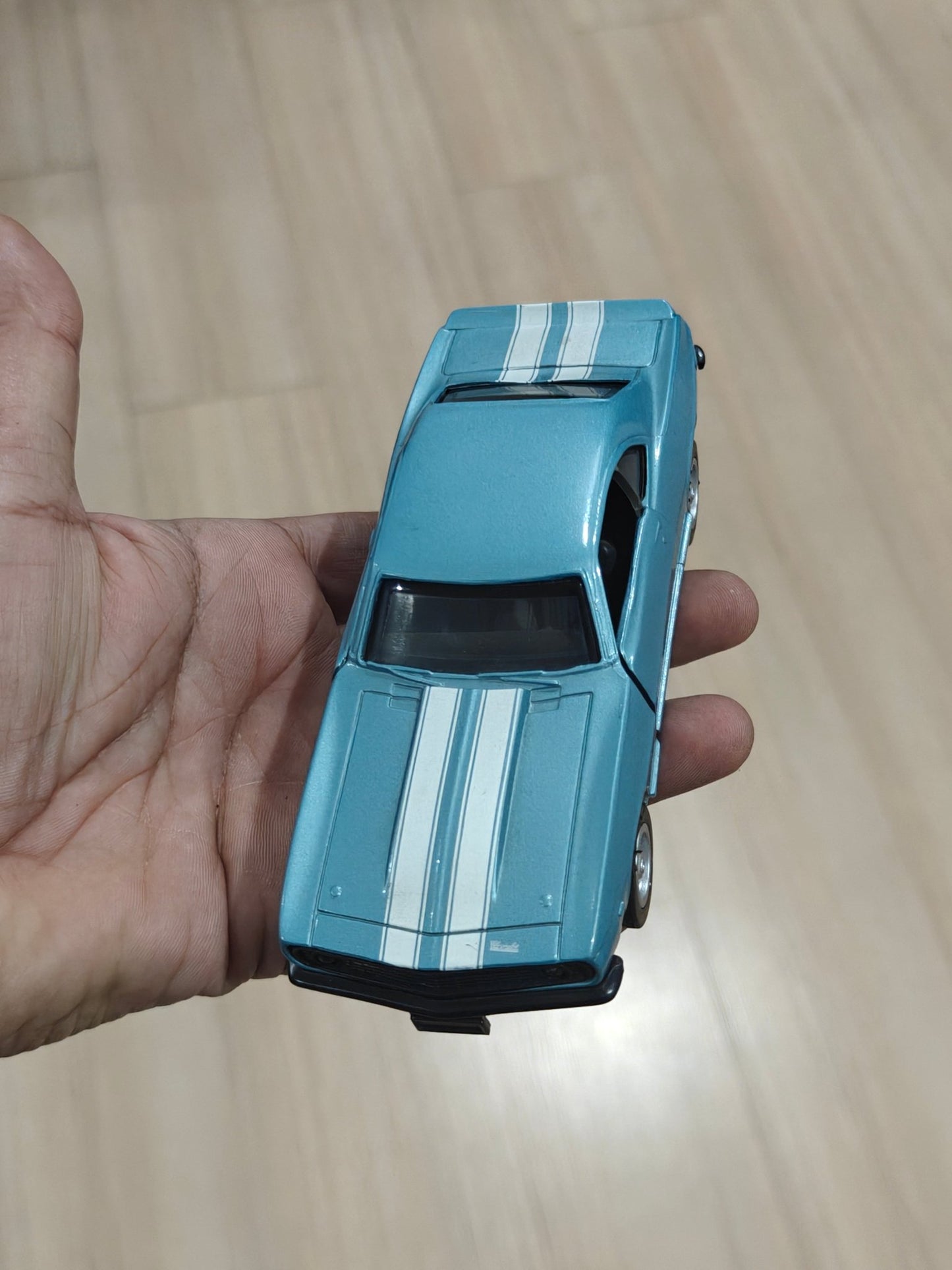 1:32 New - Ray 1969 Chevrolet Camaro Z28 (Pre - Owned) - Kinder Logs