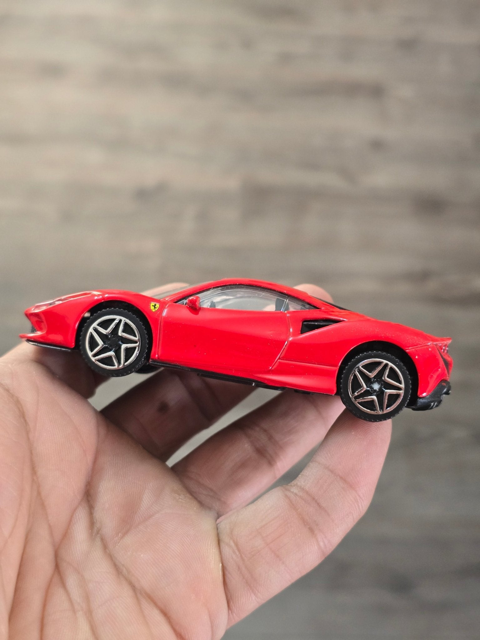 1:43 Bburago Ferrari F8 Tributo - Red (Uncarded - New) - Kinder Logs