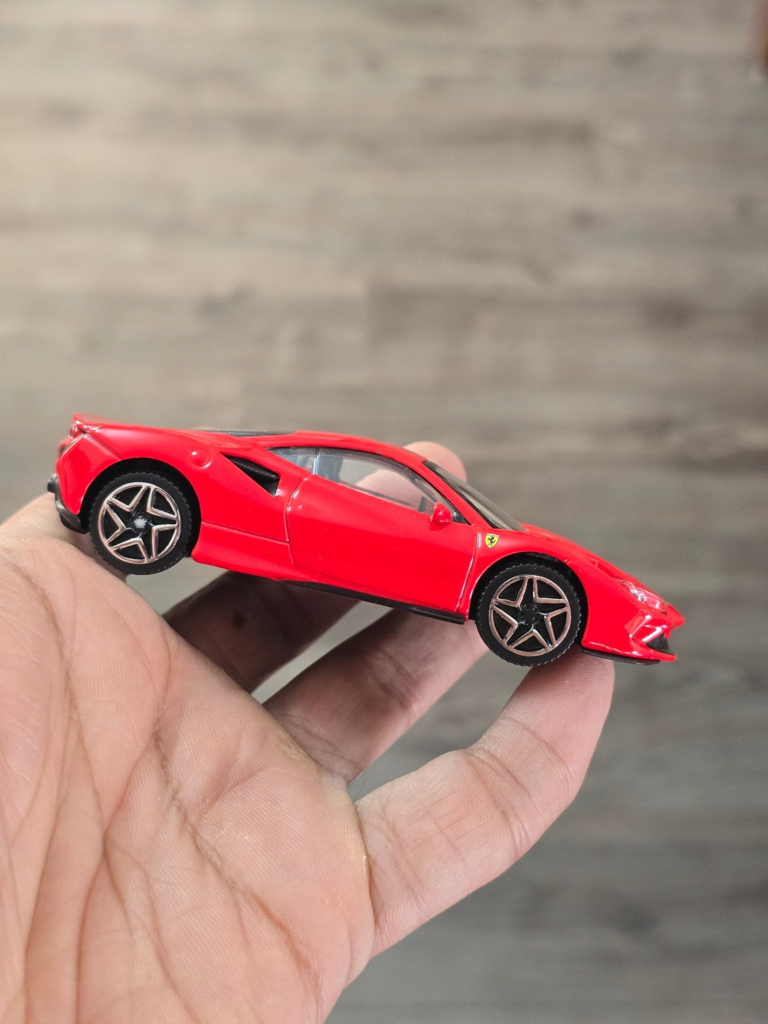 1:43 Bburago Ferrari F8 Tributo - Red (Uncarded - New) - Kinder Logs