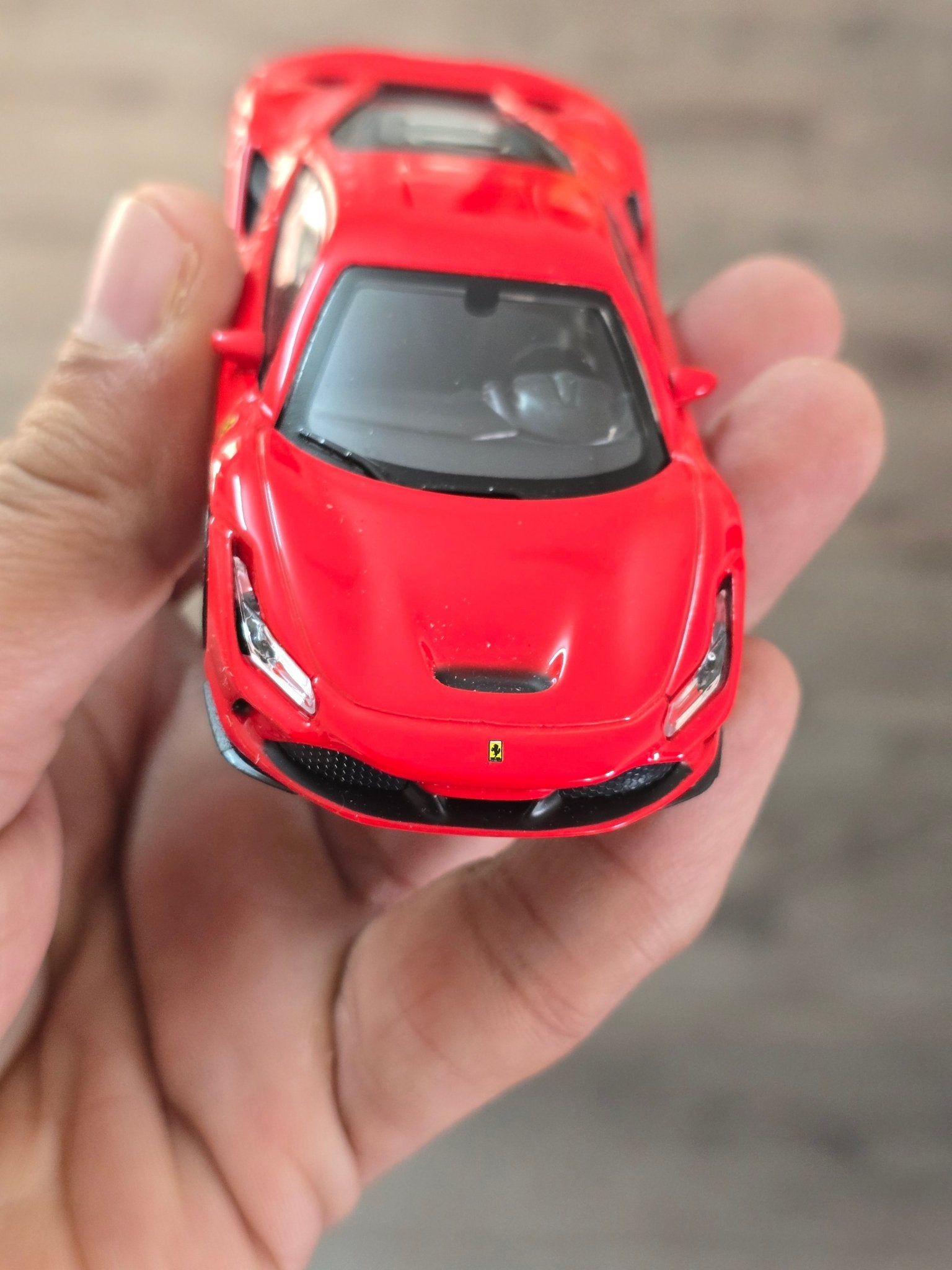 1:43 Bburago Ferrari F8 Tributo - Red (Uncarded - New) - Kinder Logs