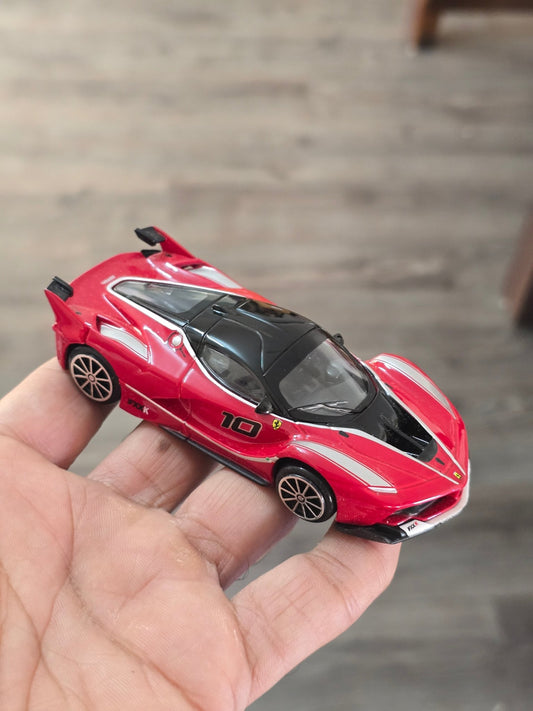 1:43 Bburago Ferrari FXX K Number 10 - Red (Uncarded - New) - Kinder Logs