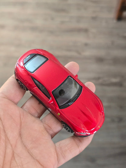 1:43 Bburago Ferrari Roma - Red (Uncarded - New) - Kinder Logs