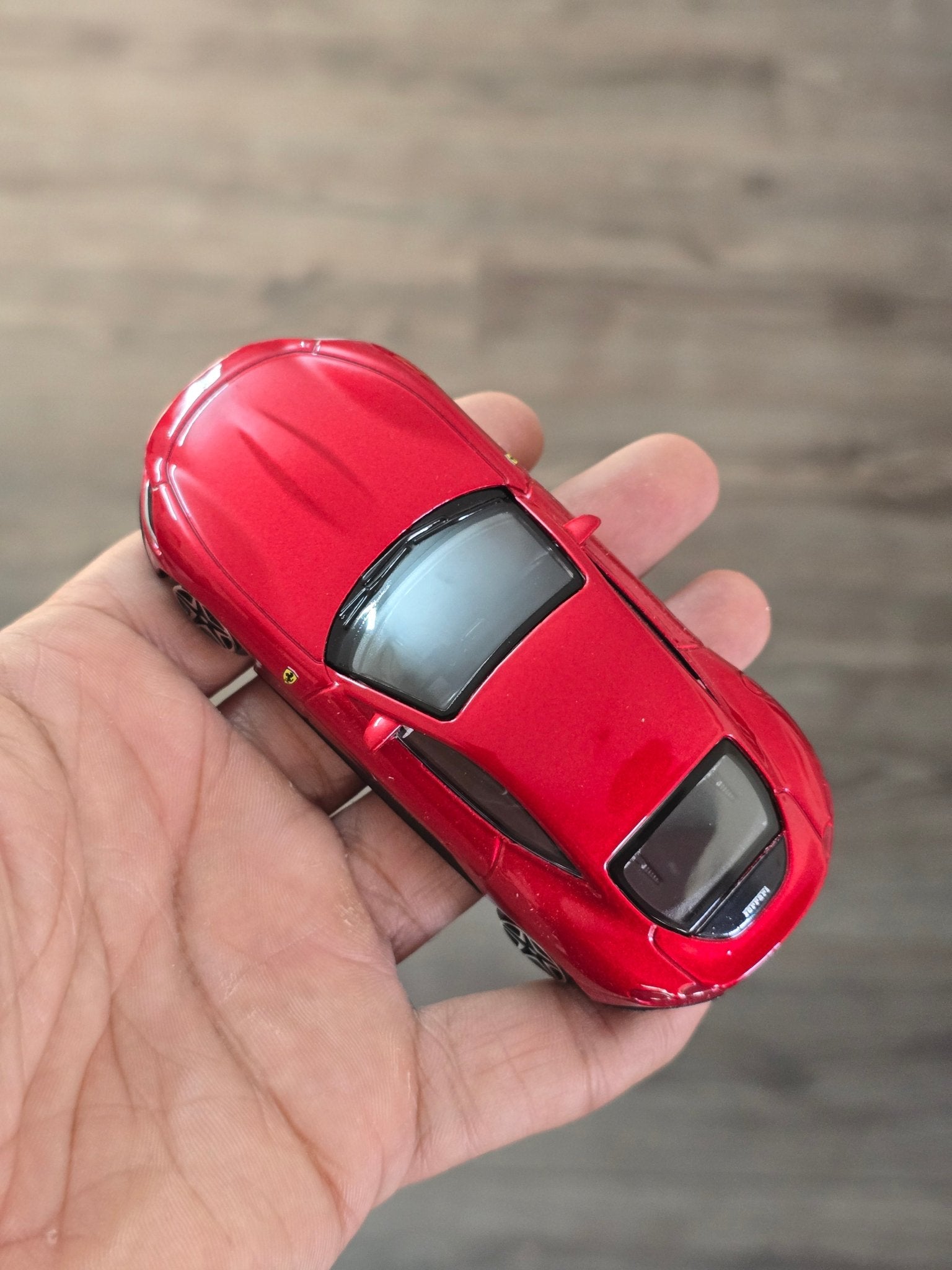 1:43 Bburago Ferrari Roma - Red (Uncarded - New) - Kinder Logs