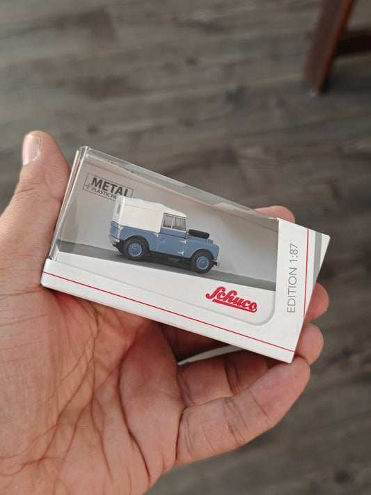 1:87 Schuco Land Rover 88 (Blue) - Kinder Logs