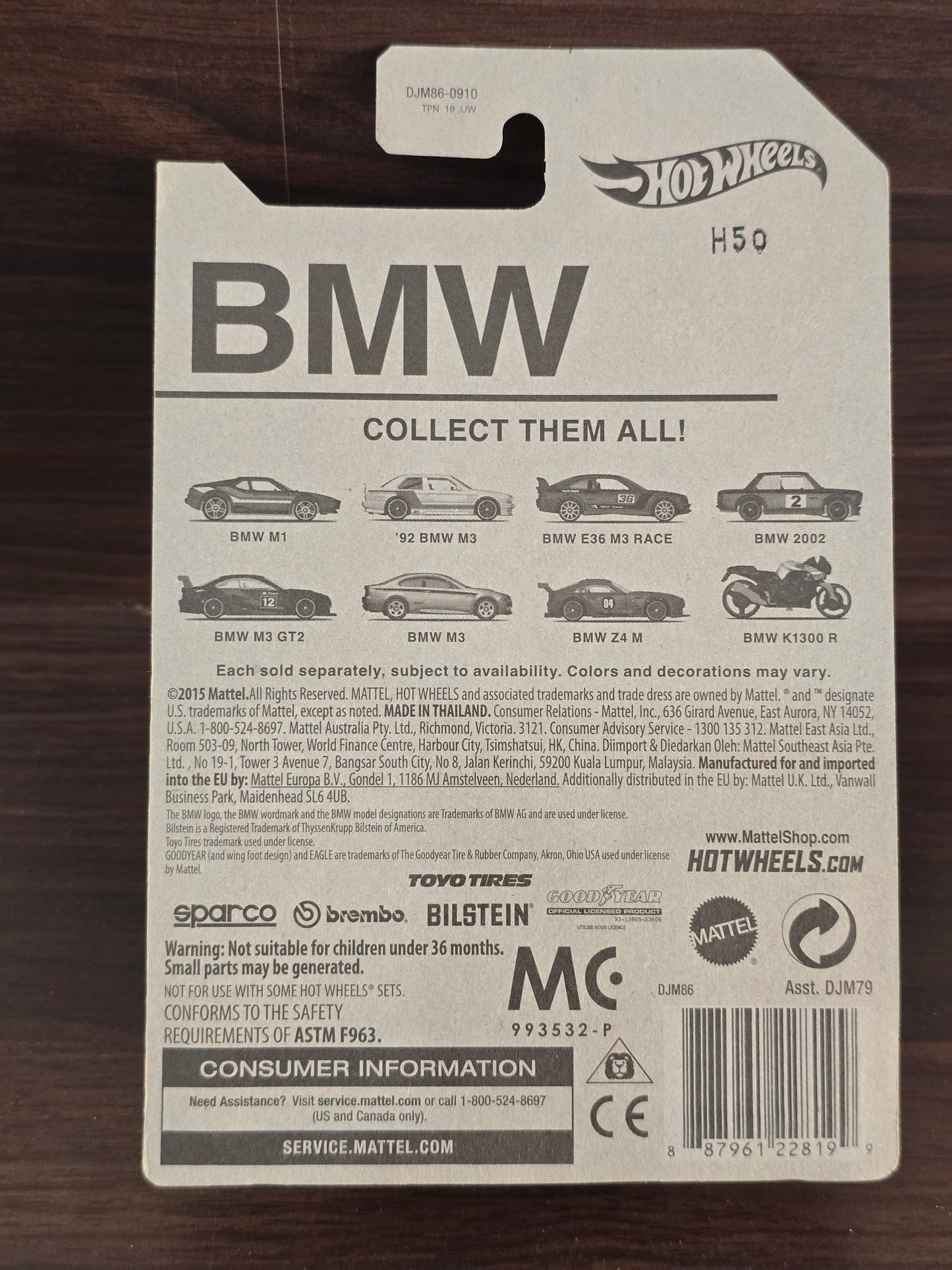 Hot Wheels BMW M1 - Red (2015 Imported Card)