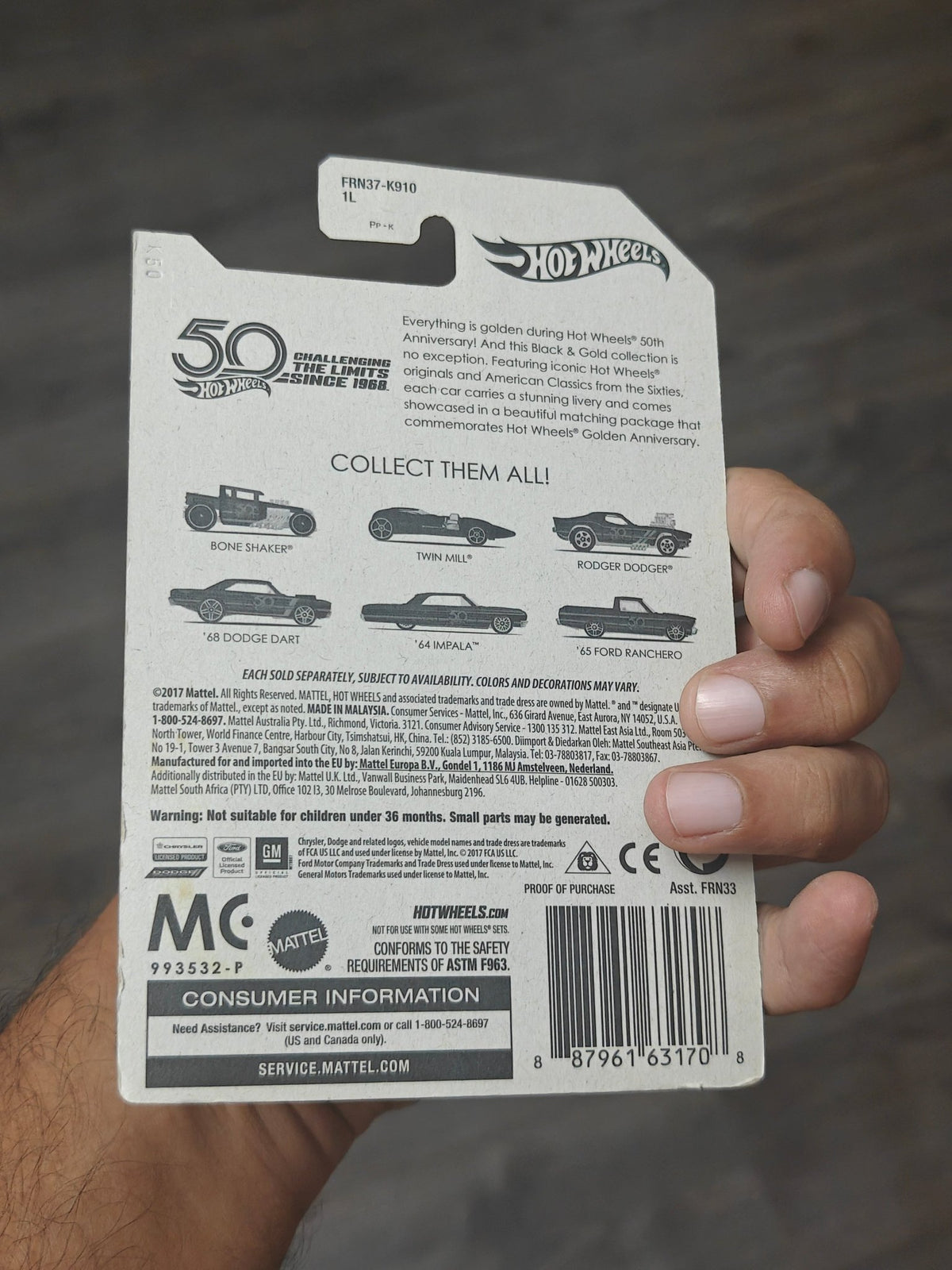 50th Anniversary Hot Wheels 1968 Dodge Dart (Imported) - Kinder Logs