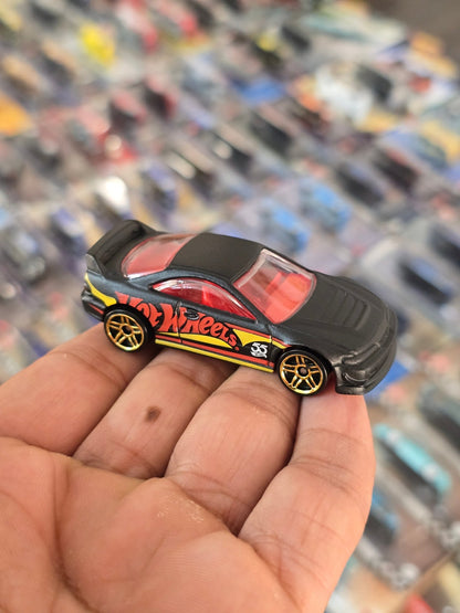 55th Anniversary Hot Wheels Custom 2001 Acura Integra GSR (Uncarded) - Kinder Logs