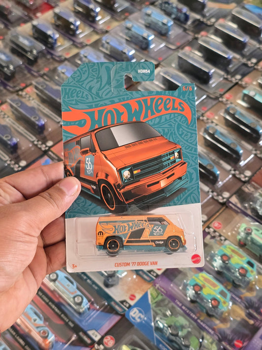 56th Anniversary Hot Wheels Custom 1977 Dodge Van (Chase) - Kinder Logs