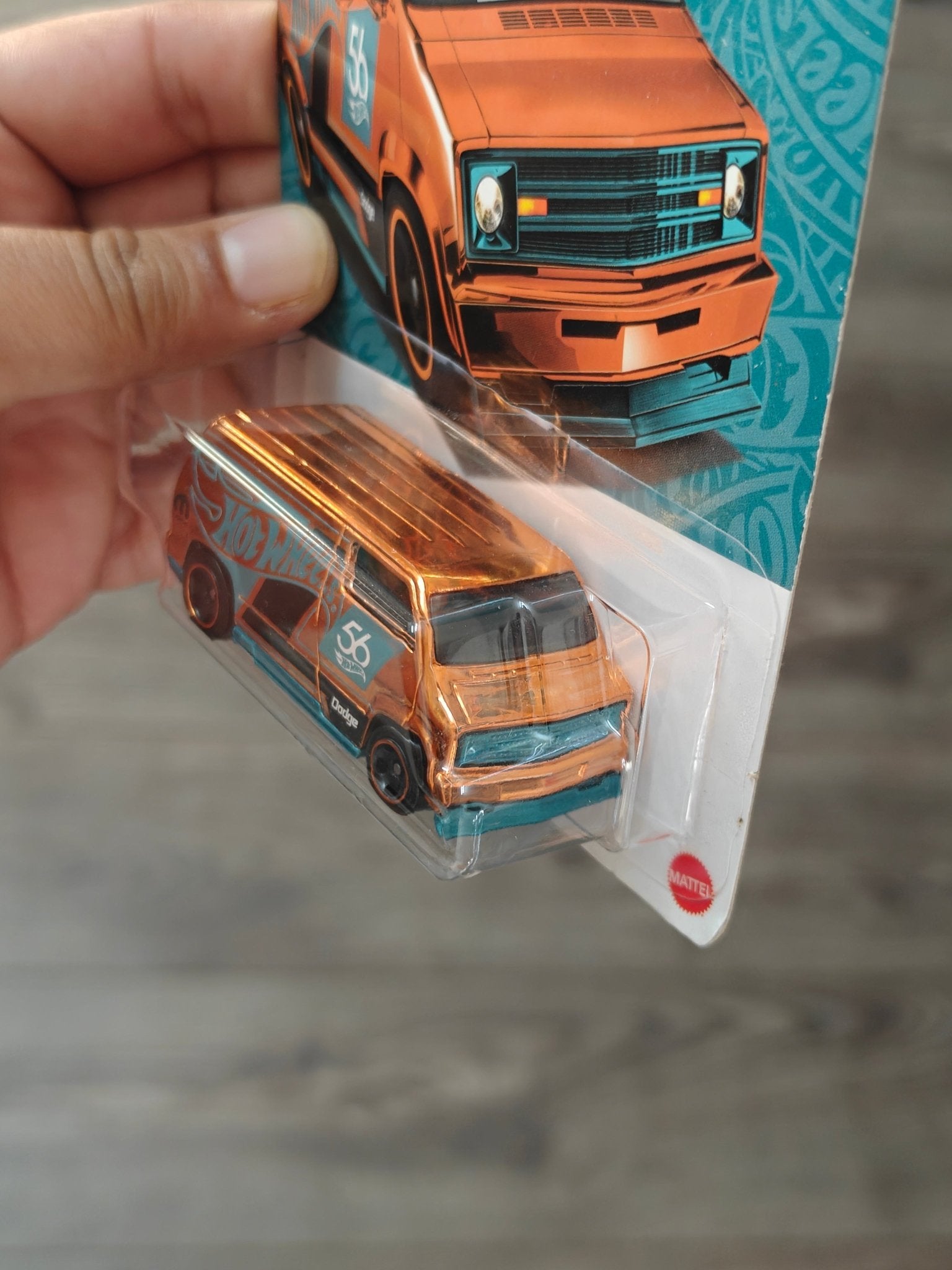 56th Anniversary Hot Wheels Custom 1977 Dodge Van (CHASE 2023) - Kinder Logs
