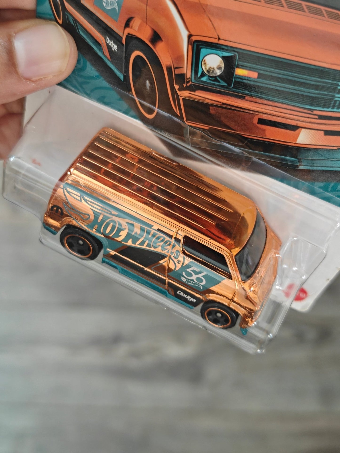 56th Anniversary Hot Wheels Custom 1977 Dodge Van (CHASE 2023) - Kinder Logs