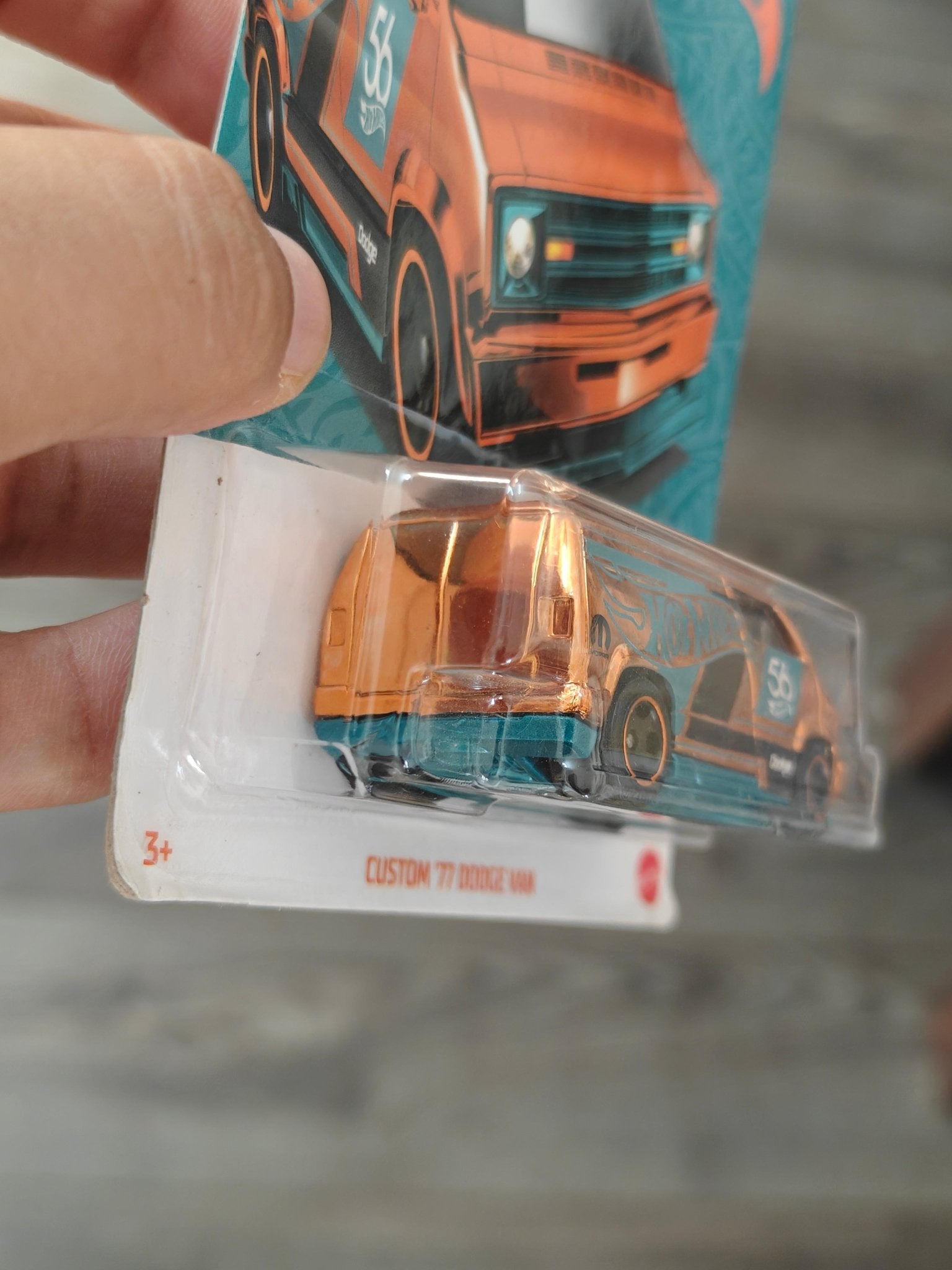 56th Anniversary Hot Wheels Custom 1977 Dodge Van (CHASE 2023) - Kinder Logs