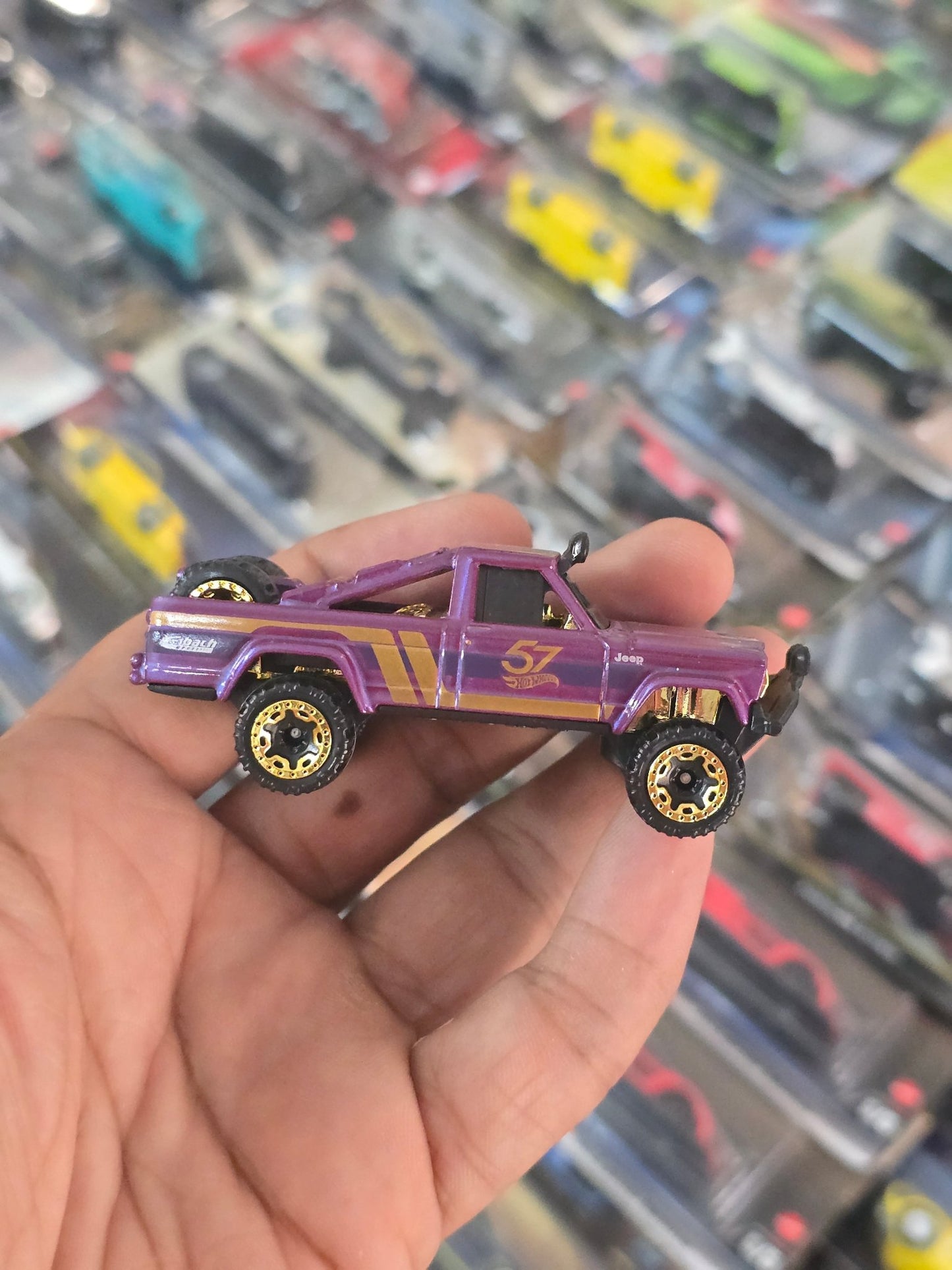 57th Anniversary Hot Wheels 1973 Jeep J10 (Uncarded) - Kinder Logs