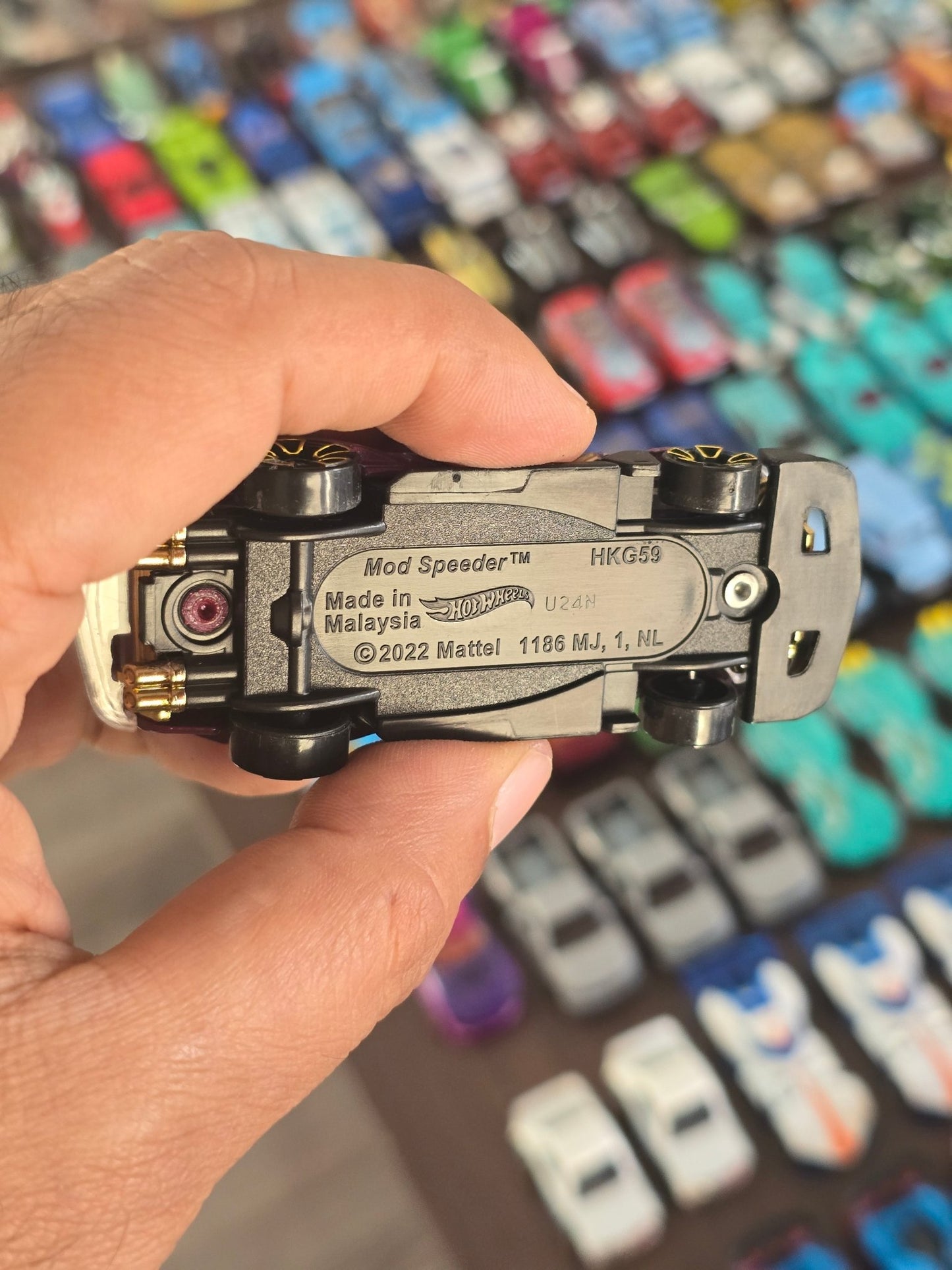 57th Anniversary Hot Wheels Mod Speeder (Uncarded - New) - Kinder Logs