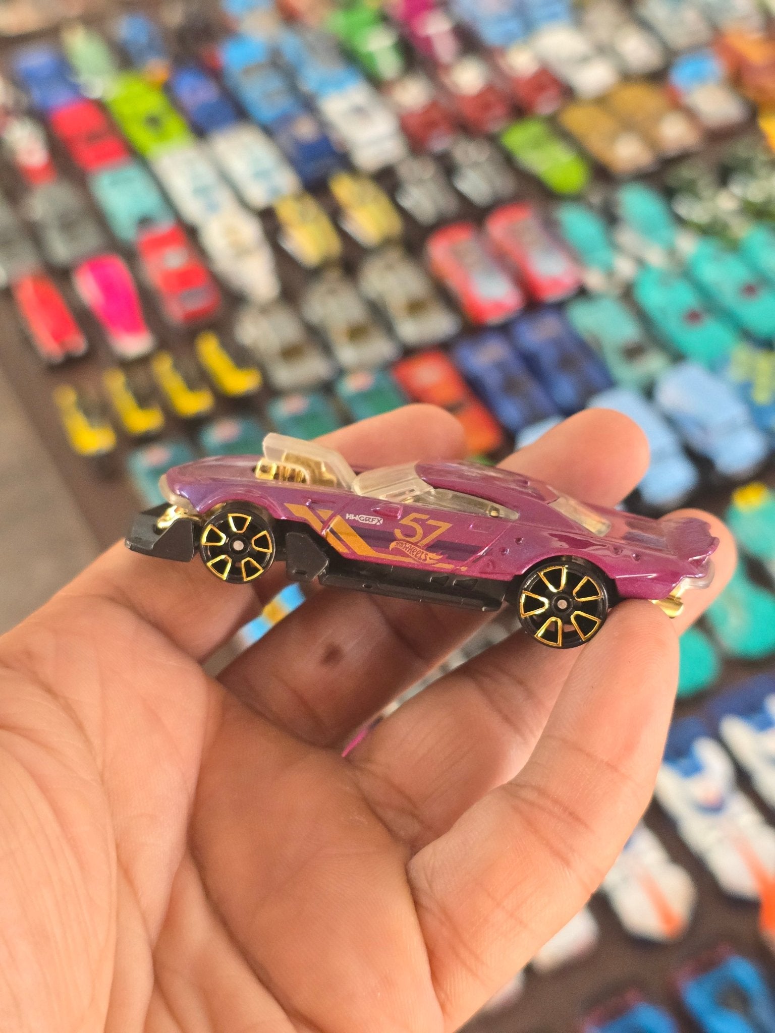 57th Anniversary Hot Wheels Mod Speeder (Uncarded - New) - Kinder Logs