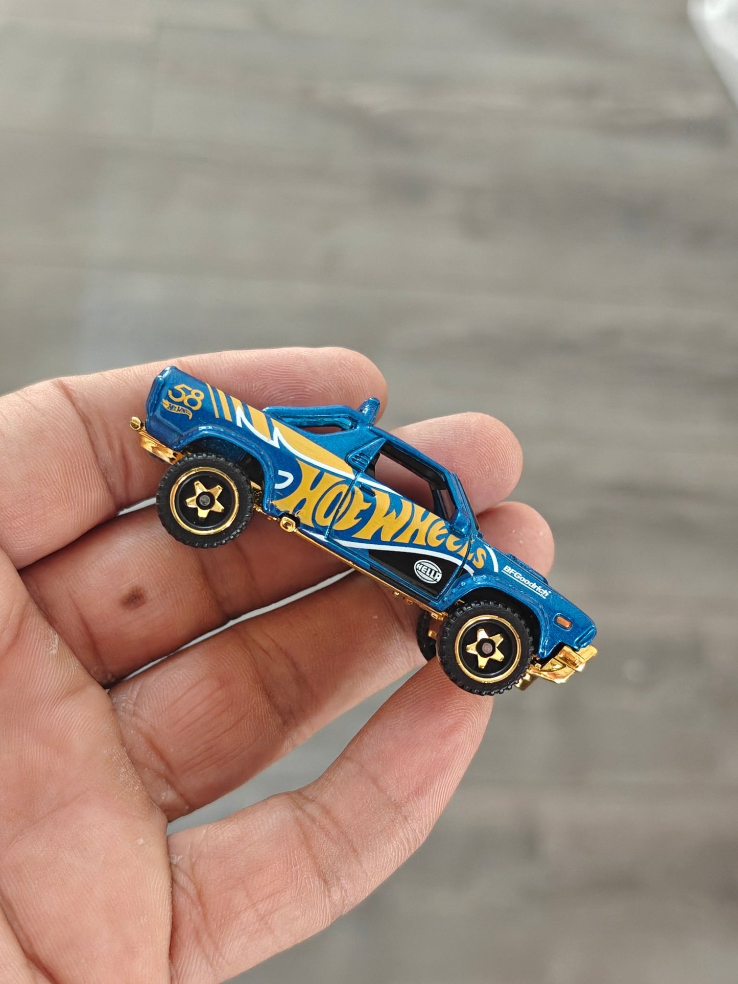 58th Anniversary Hot Wheels Subaru Brat (Uncarded - New) - Kinder Logs