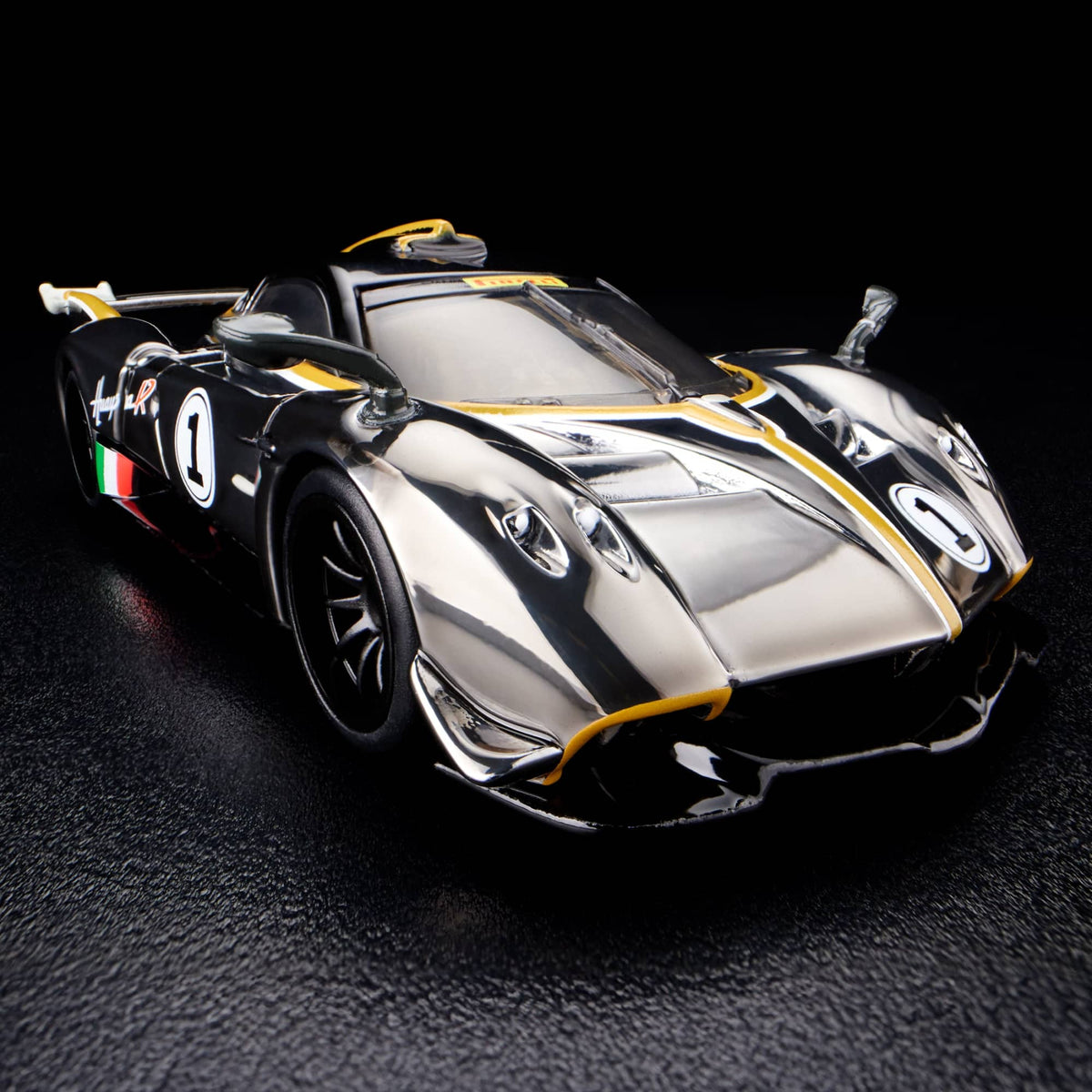 RLC Hot Wheels 2021 Pagani Huayra R #1