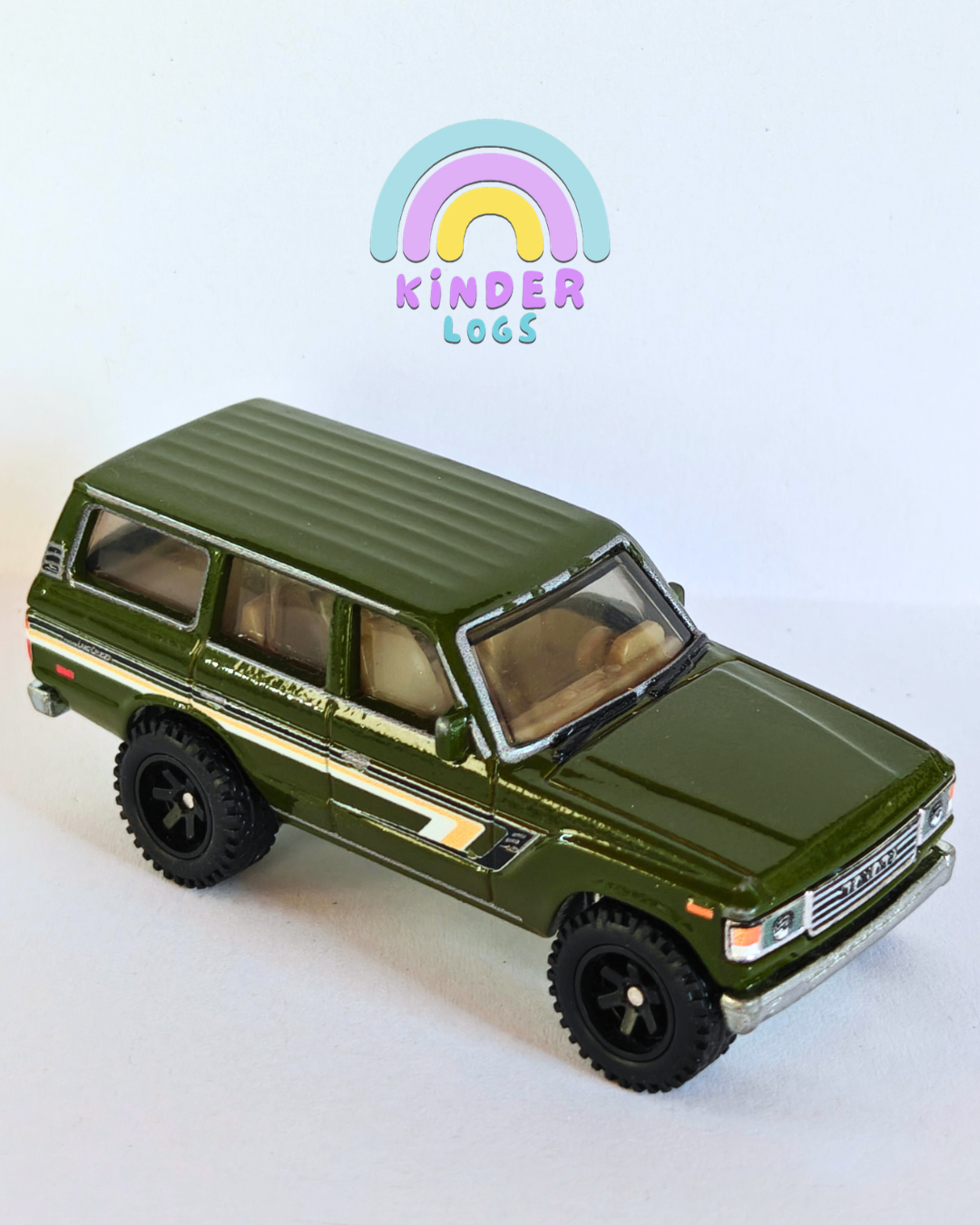 Premium Hot Wheels Toyota Land Cruiser FJ60 - Green (Minor Paint Issue)