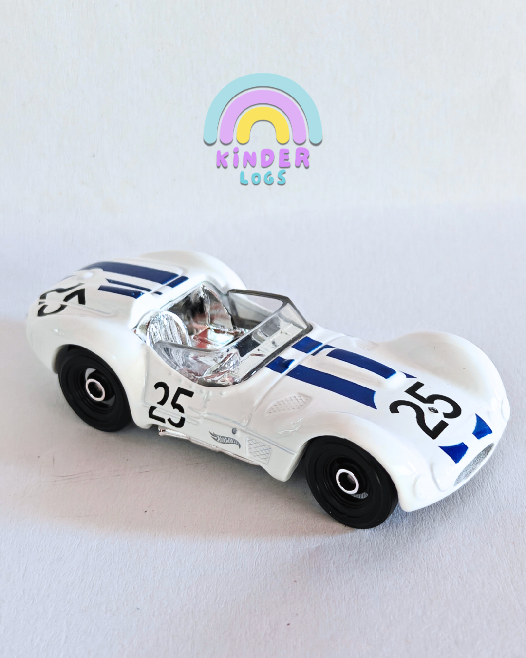 Hot Wheels Maserati Tipo 61 (White)