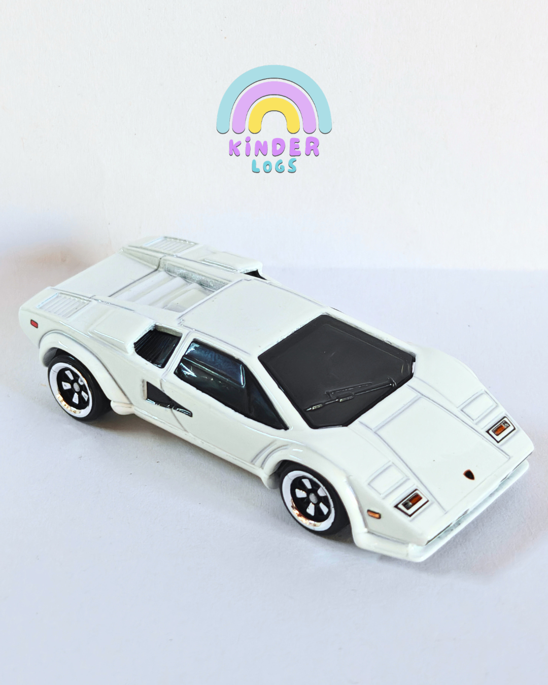 Silver Series Hot Wheels Lamborghini Countach LP 5000 QV - White (Uncarded - New)