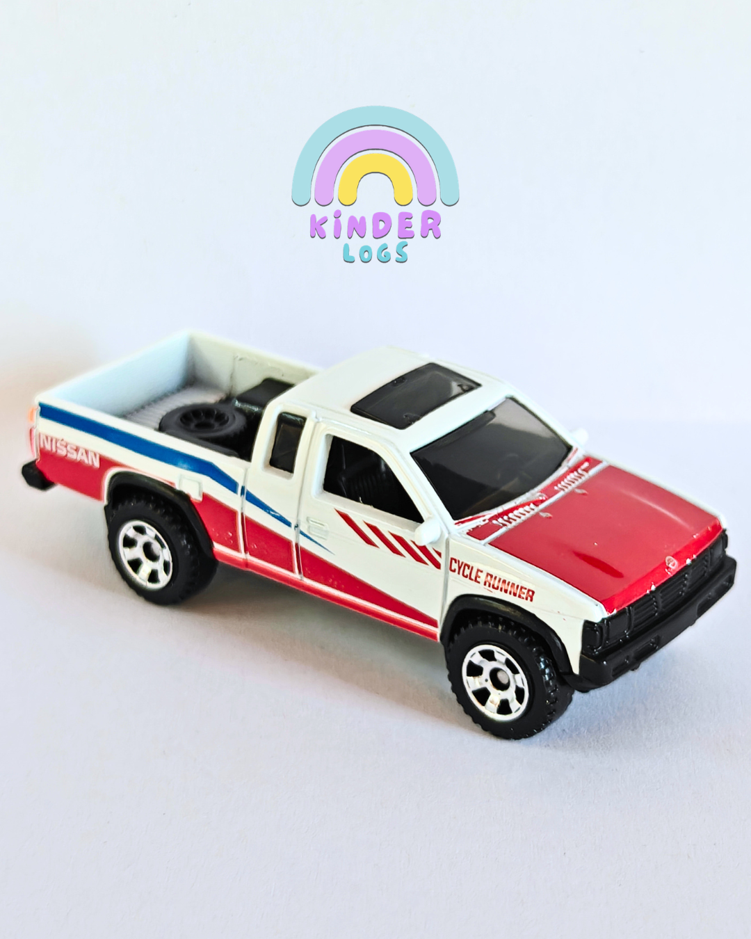 Matchbox 1995 Nissan Hardbody (Uncarded - Minor Paint Issue)