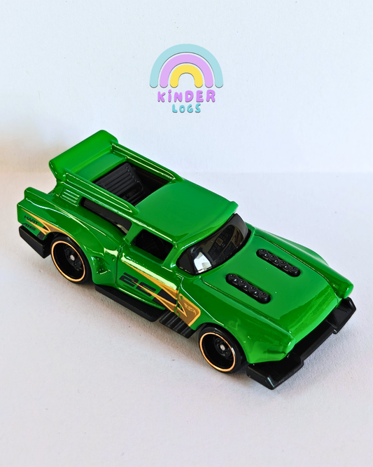 Hot Wheels Gone Mad - Green (Uncarded - New)
