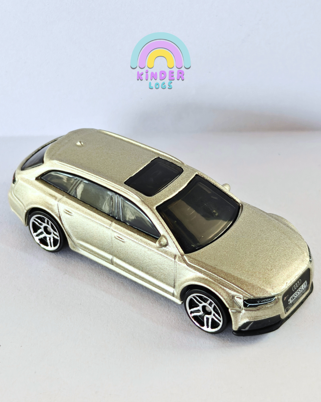 Hot Wheels Audi RS6 Avant - Gold (Uncarded)