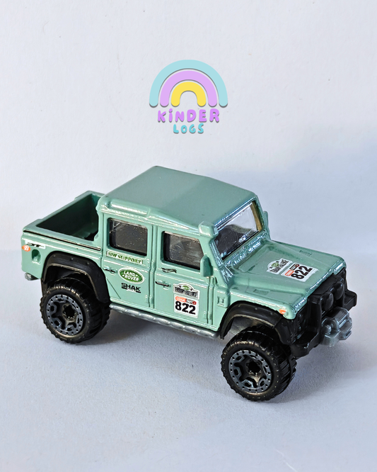 Hot Wheels 2015 Land Rover Defender Double Cab - Green (Uncarded - New)