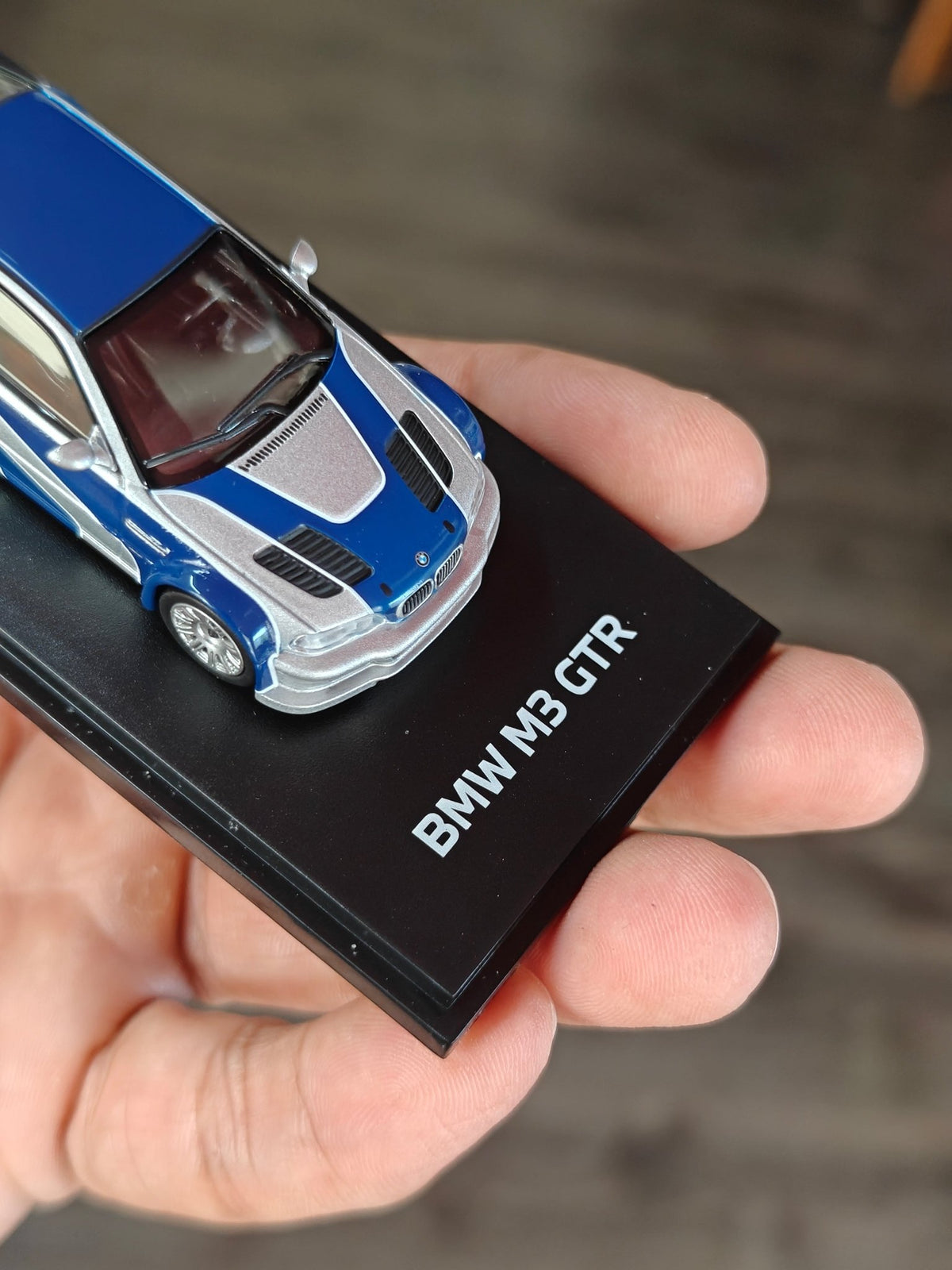 ARBox BMW M3 GTR - NFS Most Wanted (Minor Scratches on Display Box) - Kinder Logs