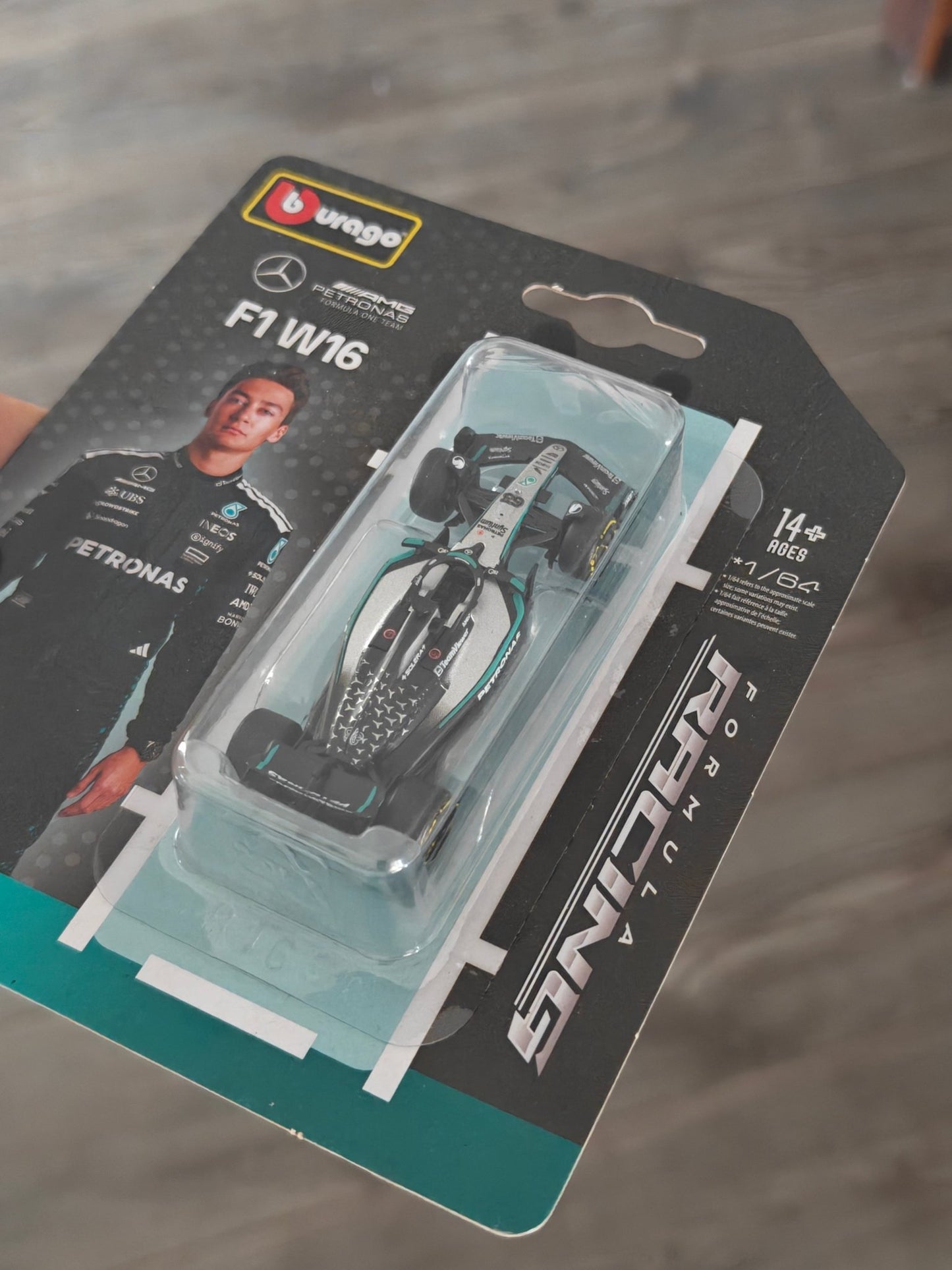 Bburago Mercedes - AMG Petronas F1 W16 George Russell 63 (Imported) - Kinder Logs