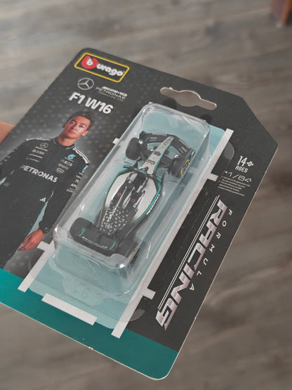 Bburago Mercedes - AMG Petronas F1 W16 George Russell 63 (Imported) - Kinder Logs