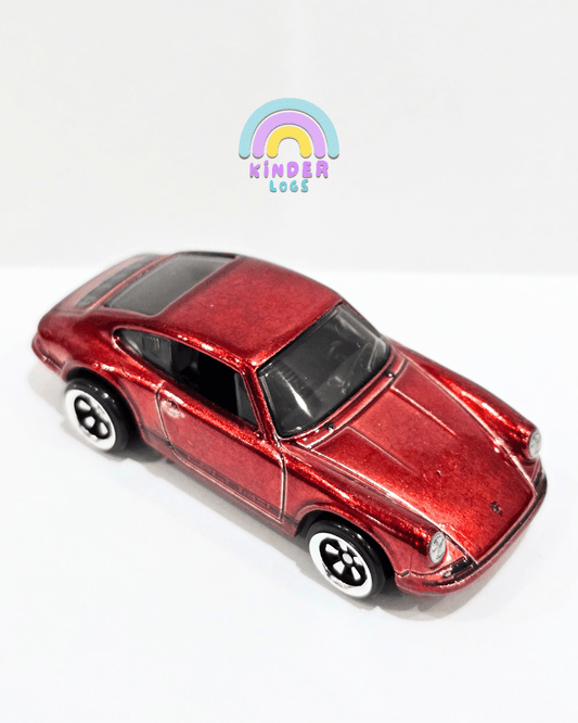 [CHASE] Hot Wheels 1967 Porsche 911 R (Uncarded) - Kinder Logs