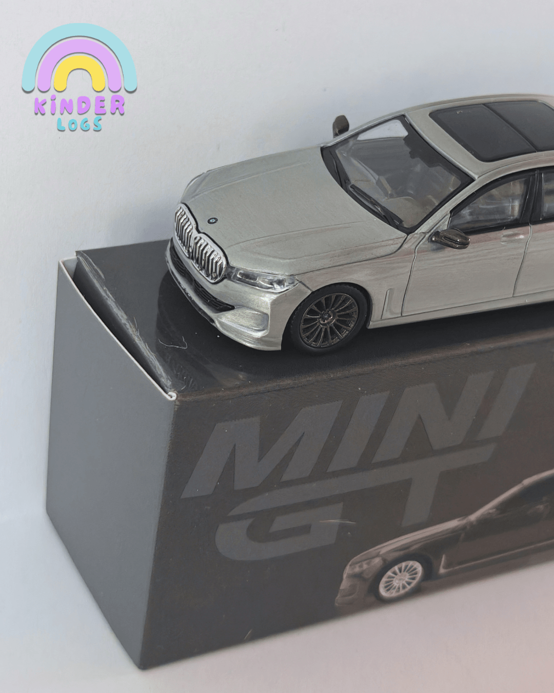 CHASE Mini GT BMW Alpina B7 (Open Box) - Kinder Logs
