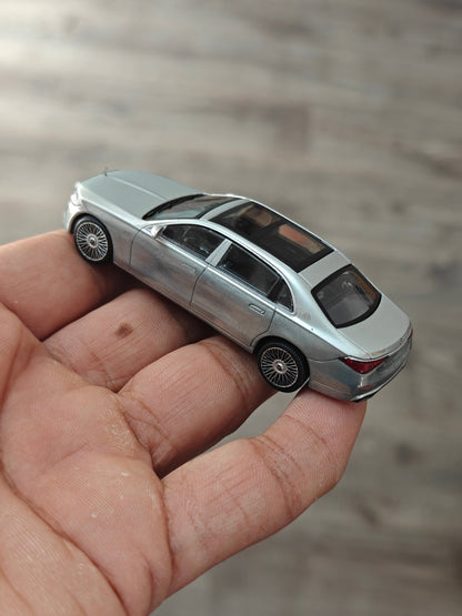 CHASE Mini GT Mercedes - Maybach S680 (Open Box) - Kinder Logs