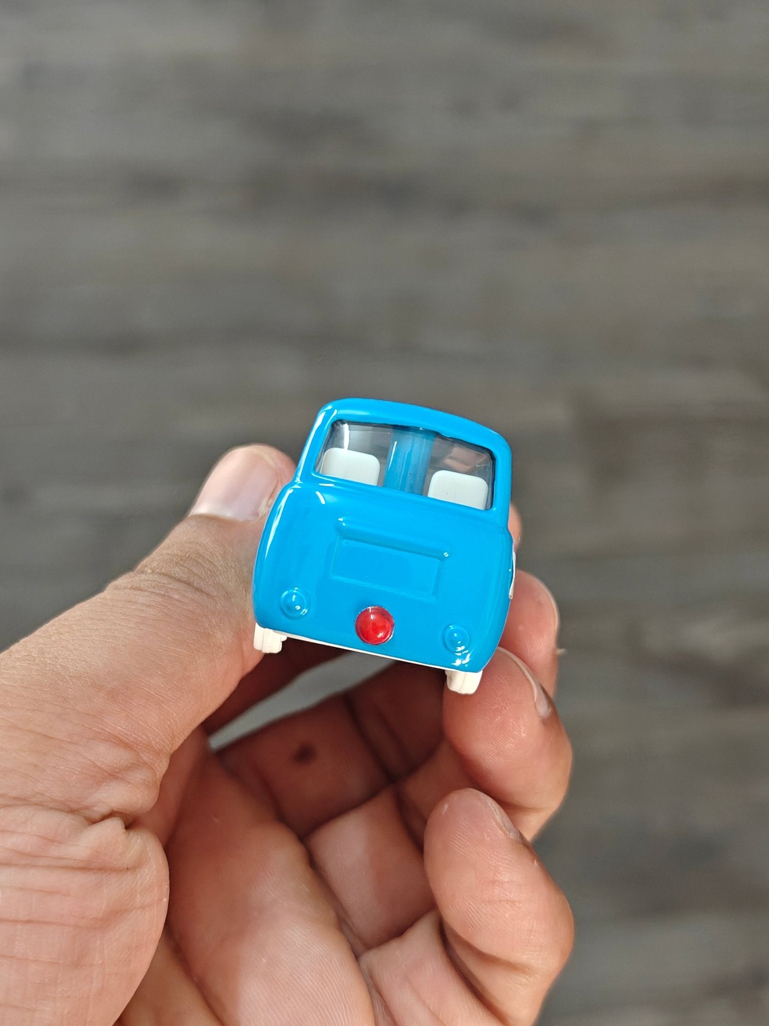 Dream Tomica Doraemon Car (Tomica 158 - Open Box) - Kinder Logs