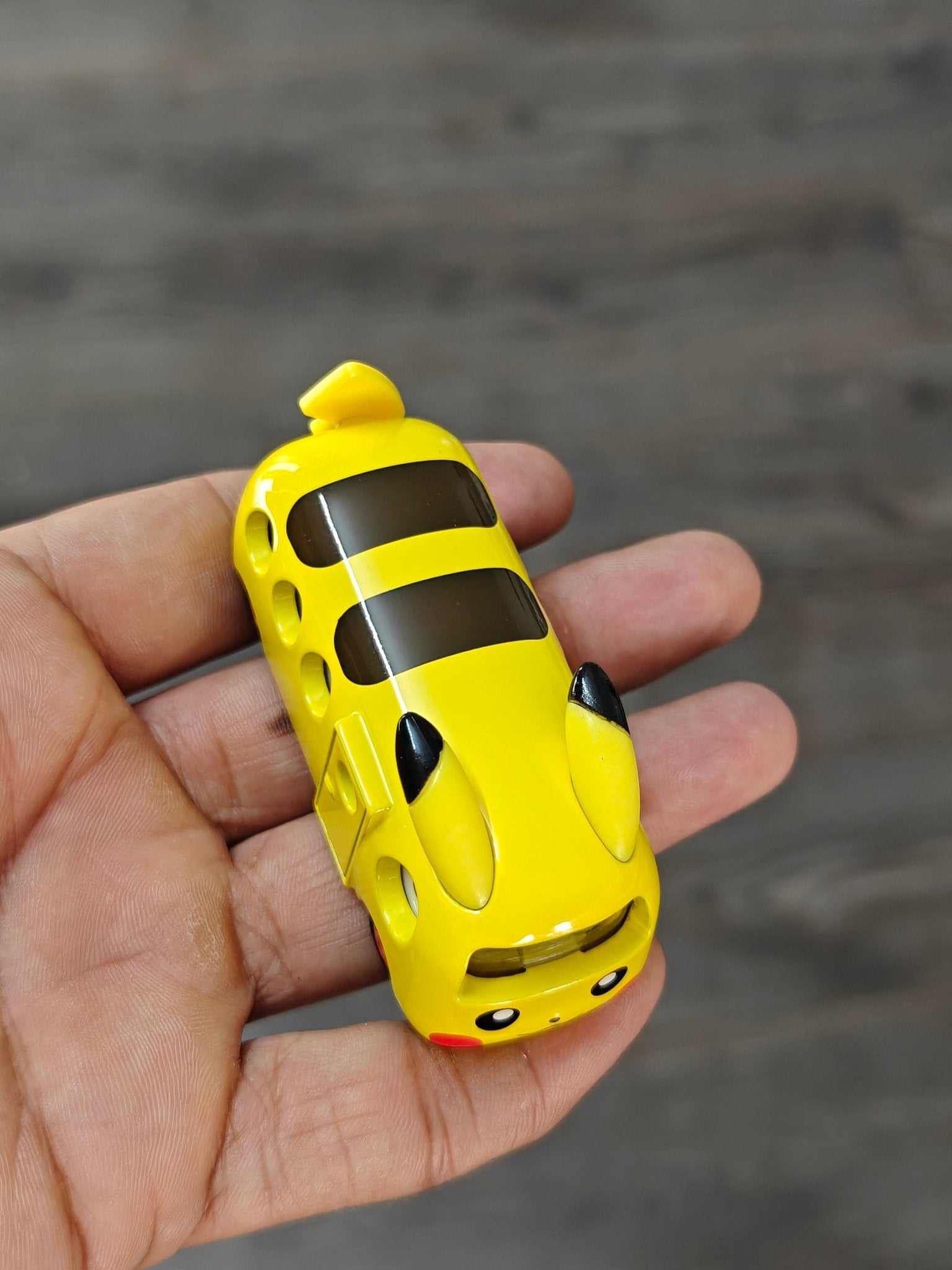 Dream Tomica Pokedoko Dokoiko Car - Yellow (Open Box) - Kinder Logs