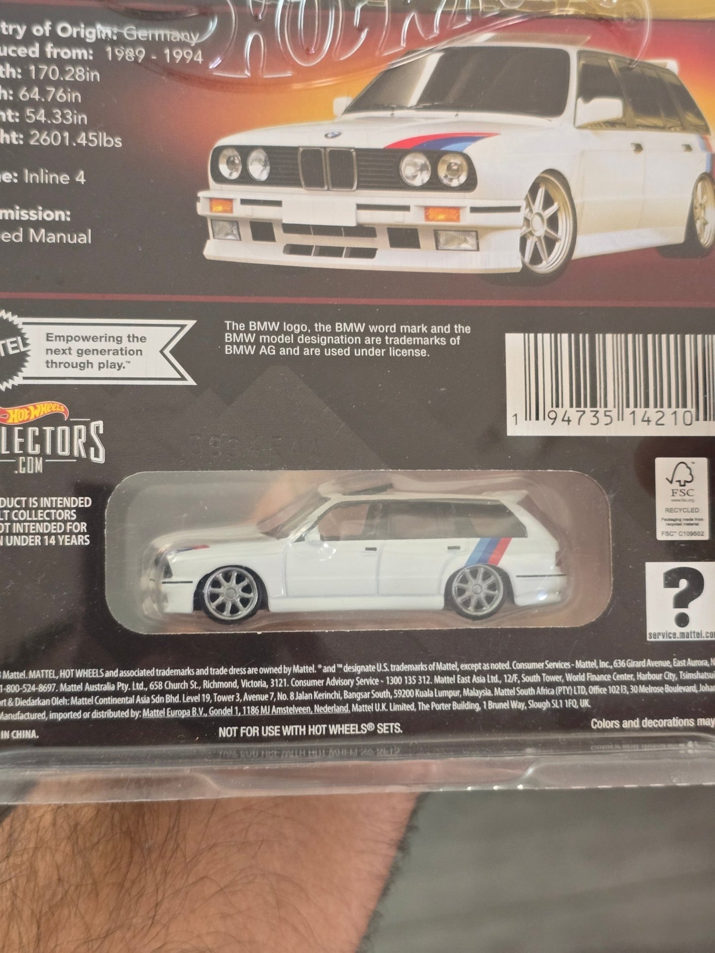 Elite64 Hot Wheels 1990 BMW 318i Touring (Imported) - Kinder Logs