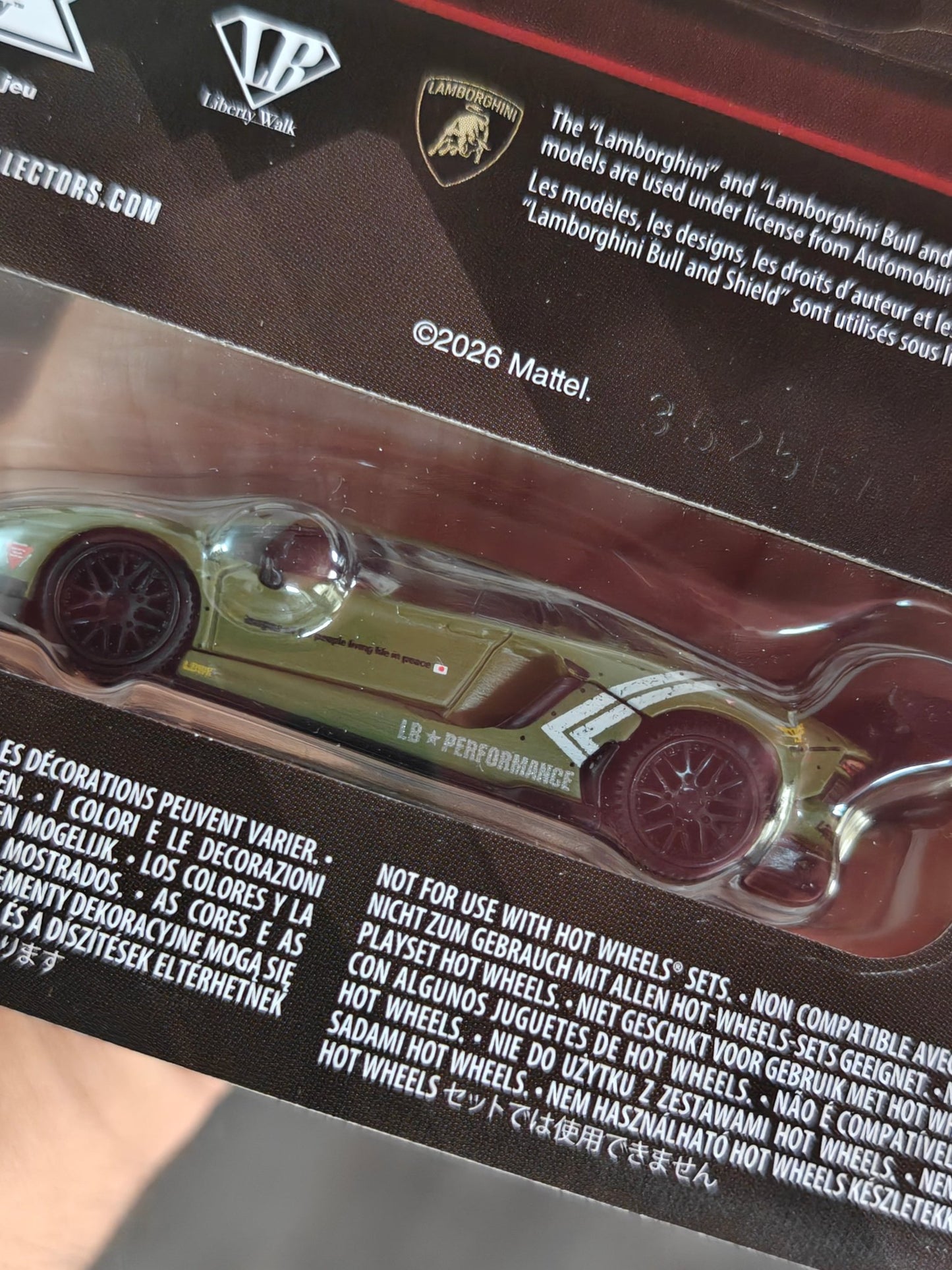Elite64 Hot Wheels LBWK Lamborghini Aventador LP 700 - 4 - Green (Imported) - Kinder Logs
